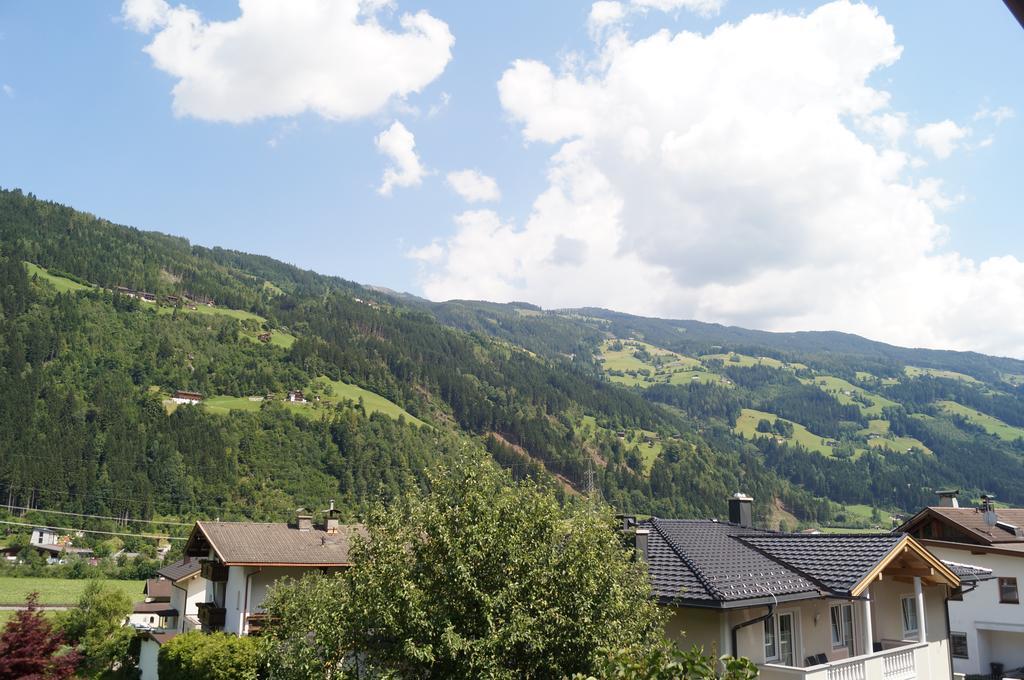 Apartment Alpin Aschau Im Zillertal Zewnętrze zdjęcie